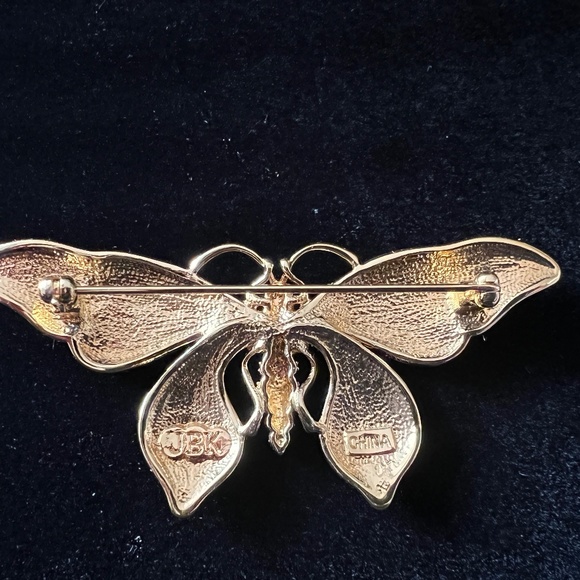 Vintage Camrose & Kross JBK Jackie Kennedy collecting lion butterfly brooch - Picture 5 of 5